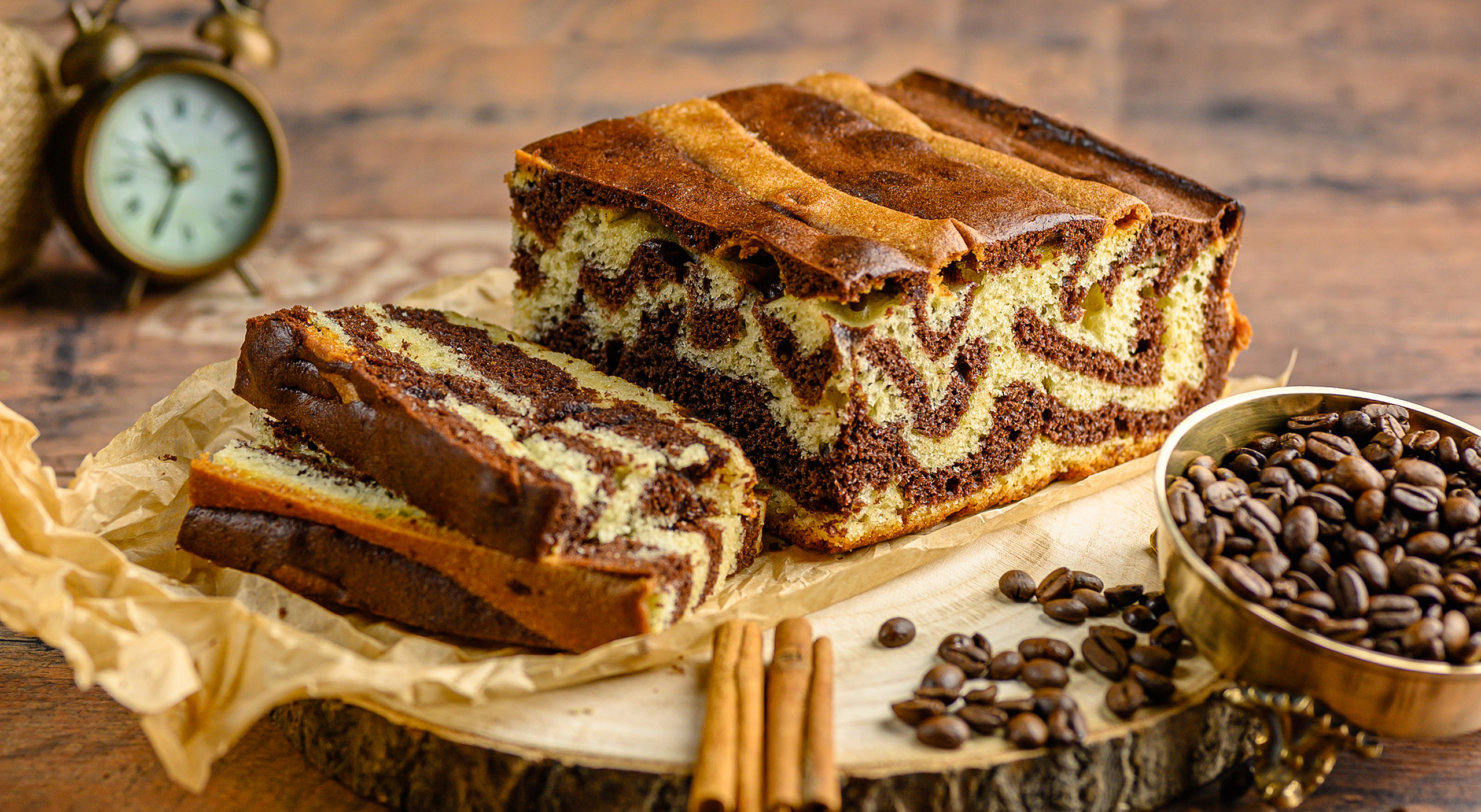 Kontakt Cukiernia Lazur